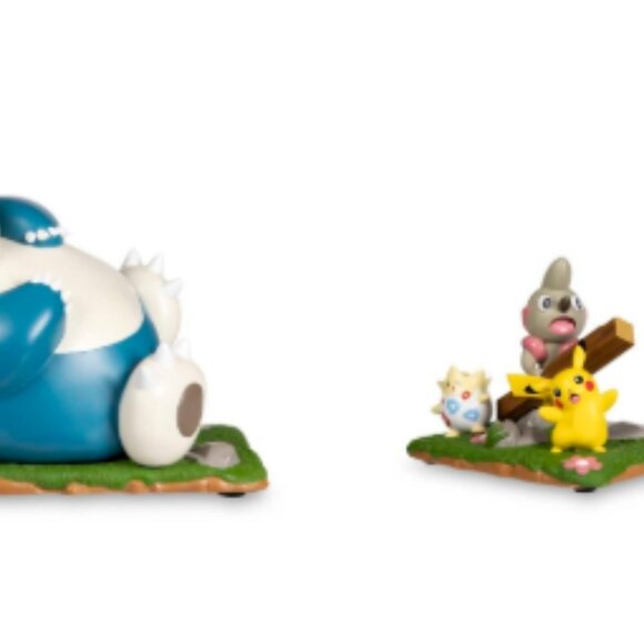 Slumbering Snorlax Bookends (2-Piece) - Picture 5 of 7